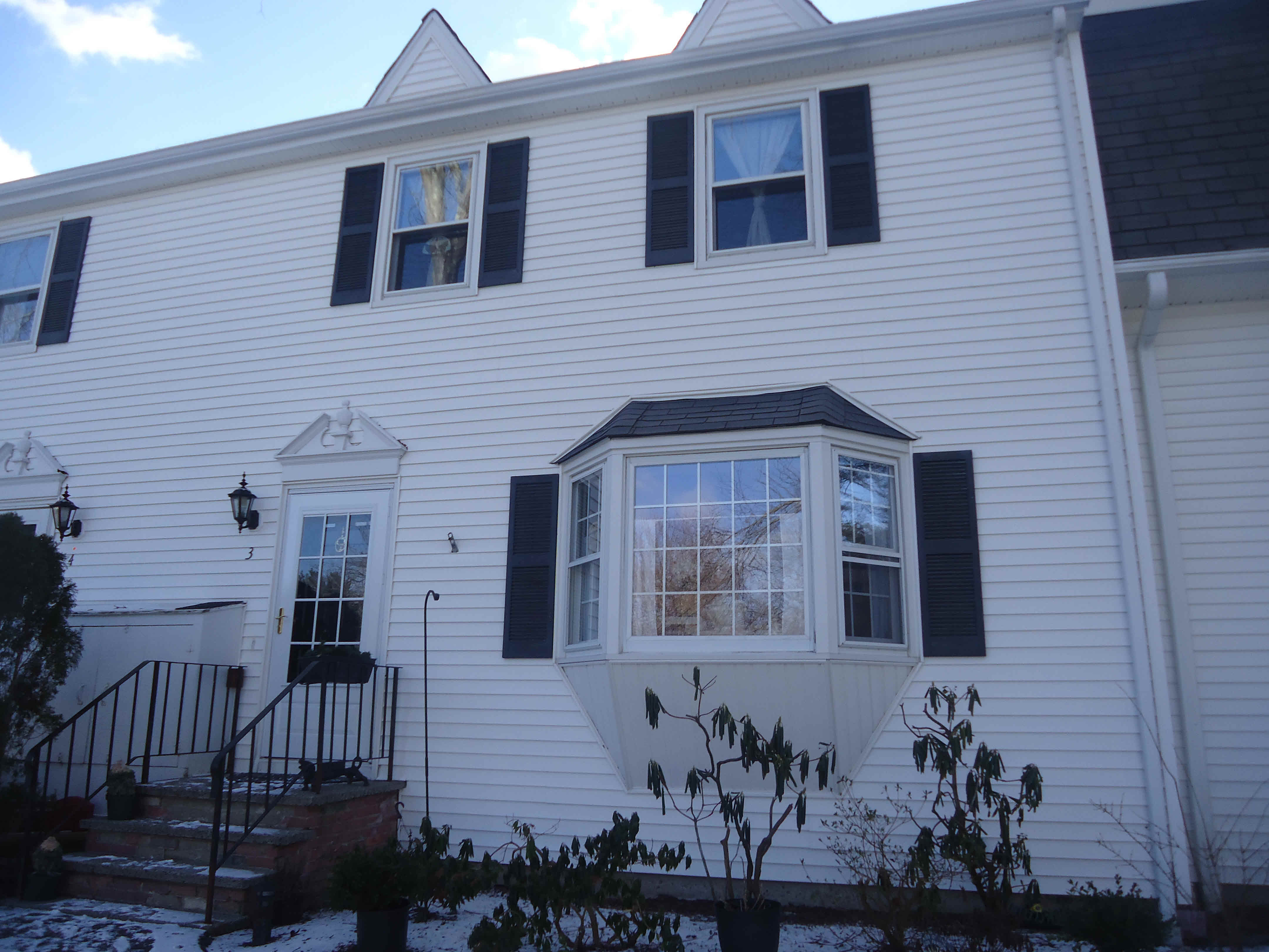Building photograph for 3 BRIDGEWATER COMMON LN